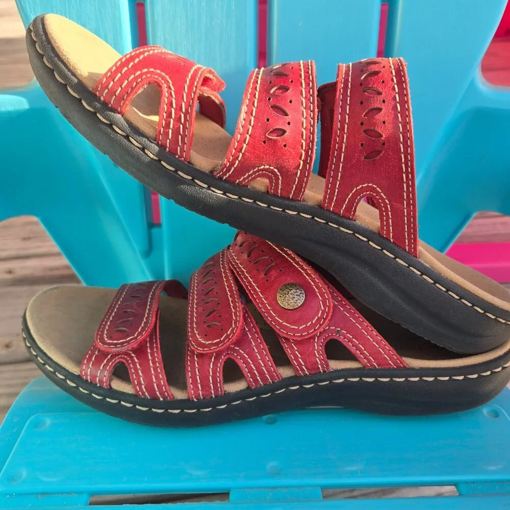 Brick Red Laurieann Clarks Sandals Size 8 - Picture 2 of 5
